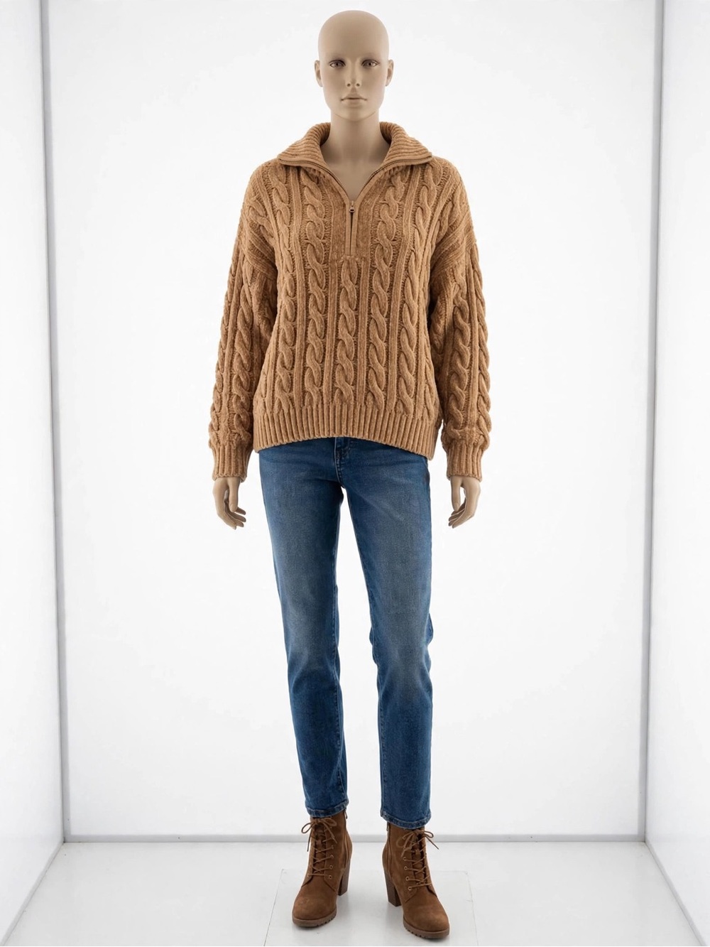 Aerie chunky cable sweater women’s small